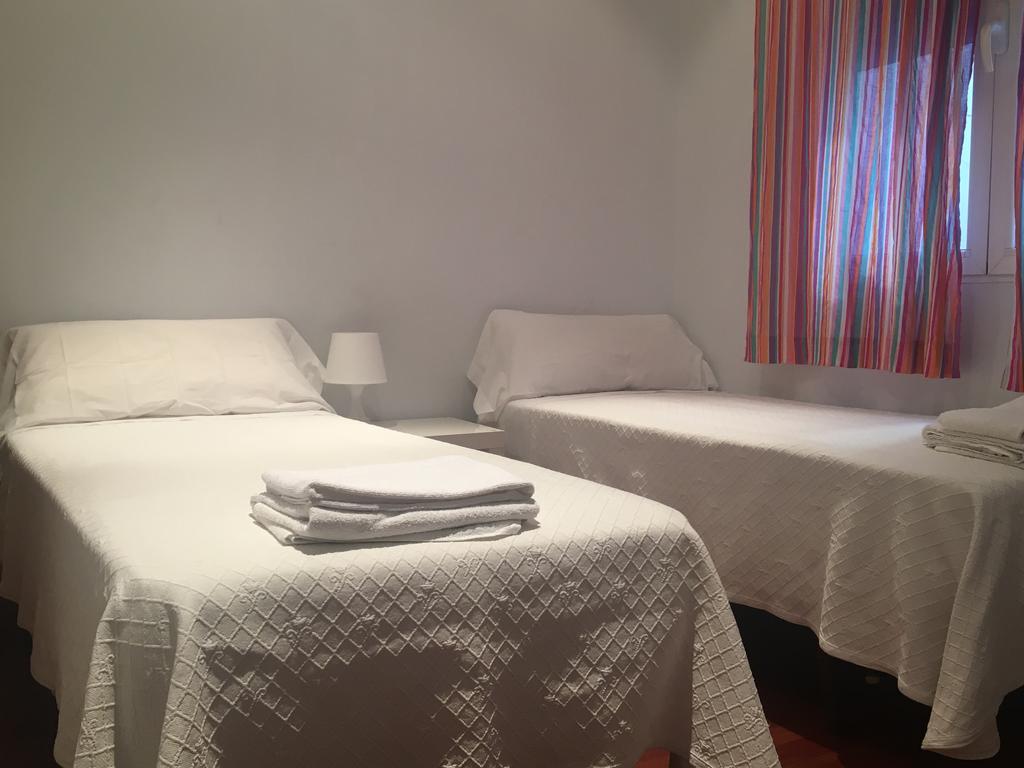Hostal R. Lido Madrid Exterior photo